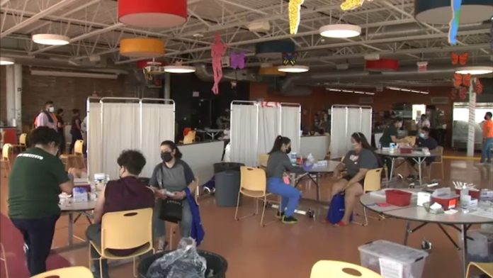 10753969_060621-wls-pilsen-vax-img